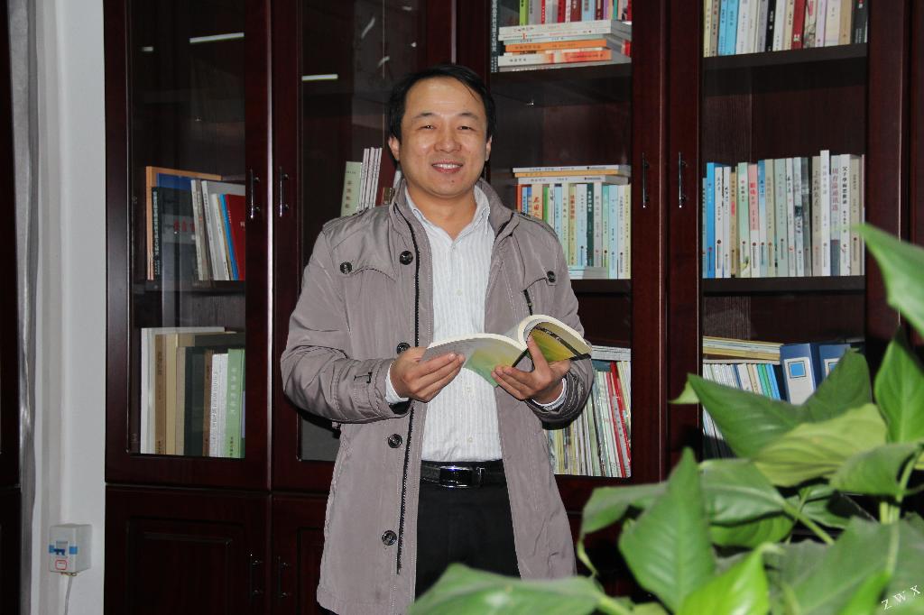李景林,男,汉族,生于1982年 月,河南省台前县人.